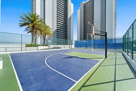 16385 Biscayne Boulevard North Miami Beach FL 33160