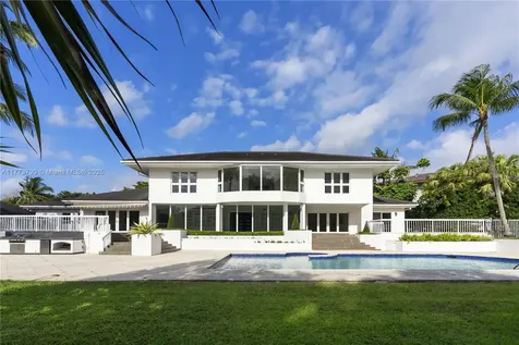 413 Santurce Avenue Coral Gables FL 33143