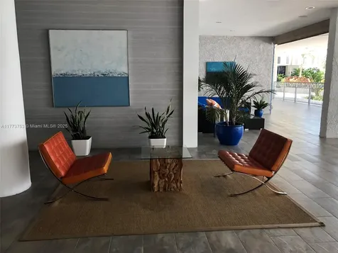 800 West Avenue Miami Beach FL 33139
