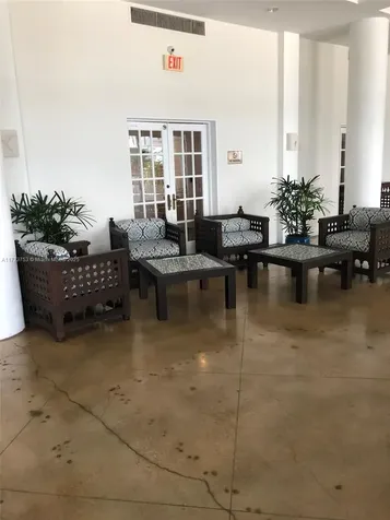 800 West Avenue Miami Beach FL 33139