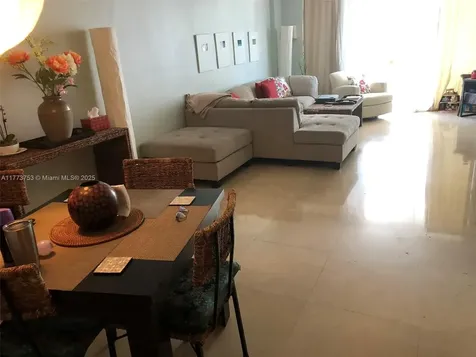 800 West Avenue Miami Beach FL 33139