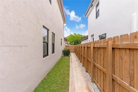 11792 SW 250th Street Homestead FL 33032