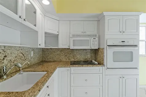 7200 Radice Court Lauderhill FL 33319
