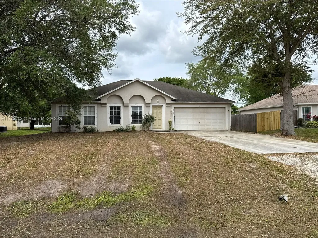 8755 103rd Court Vero Beach FL 32967