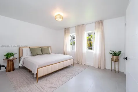 10935 N Bayshore Drive Miami FL 33161