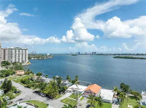 10935 N Bayshore Drive Miami FL 33161