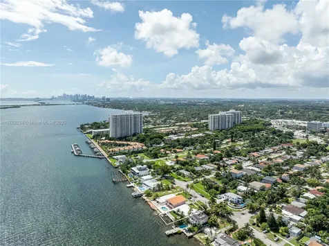 10935 N Bayshore Drive Miami FL 33161