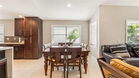 2719 Arrowwood Court Davie FL 33328