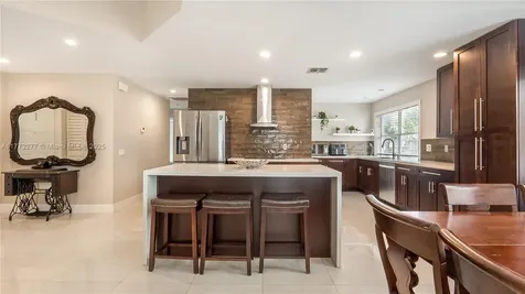 2719 Arrowwood Court Davie FL 33328