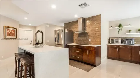2719 Arrowwood Court Davie FL 33328