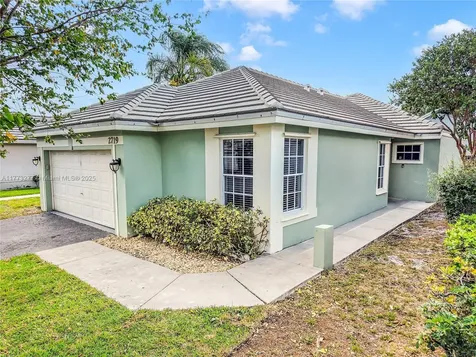 2719 Arrowwood Court Davie FL 33328
