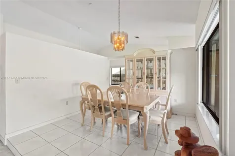 13921 SW 109th Street Miami FL 33186