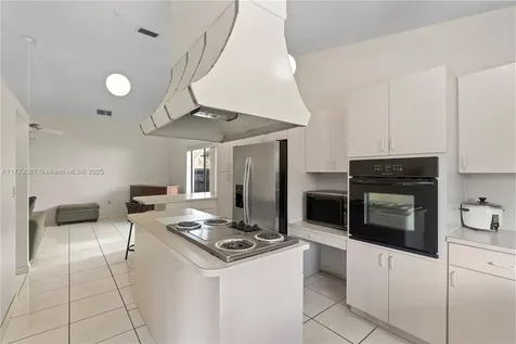 13921 SW 109th Street Miami FL 33186