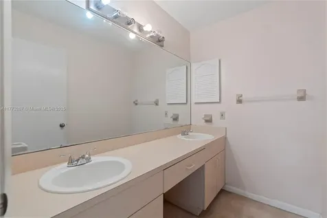 13921 SW 109th Street Miami FL 33186