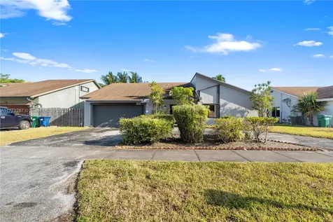 13921 SW 109th Street Miami FL 33186