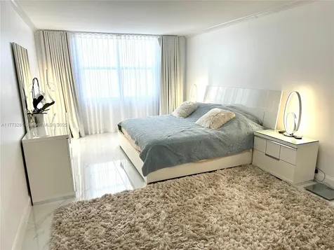 427 Golden Isles Drive Hallandale Beach FL 33009