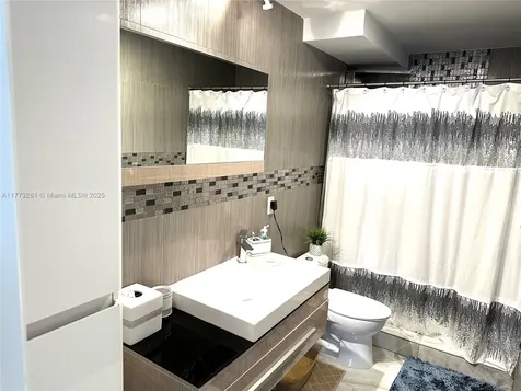 427 Golden Isles Drive Hallandale Beach FL 33009