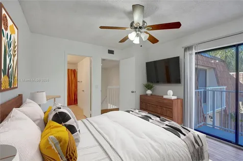 518 Green Springs Place West Palm Beach FL 33409