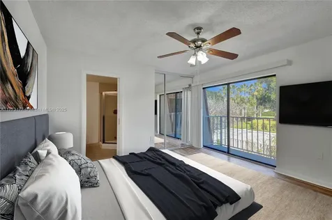 518 Green Springs Place West Palm Beach FL 33409