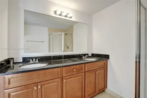 518 Green Springs Place West Palm Beach FL 33409