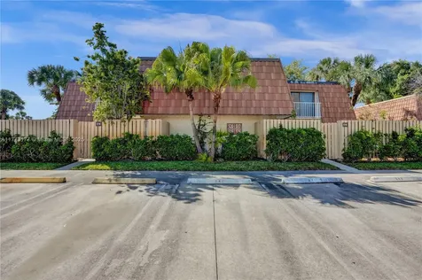 518 Green Springs Place West Palm Beach FL 33409