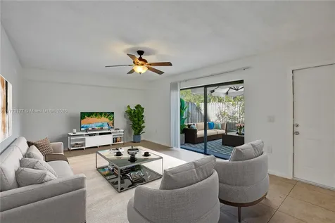 518 Green Springs Place West Palm Beach FL 33409