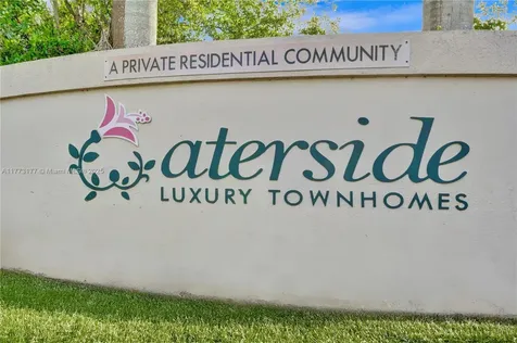 518 Green Springs Place West Palm Beach FL 33409