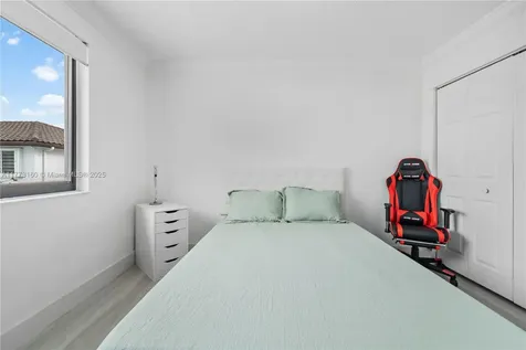 15553 SW 95th Street Miami FL 33196