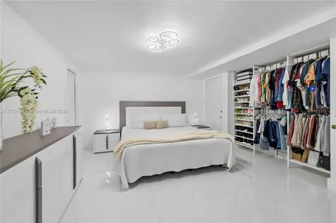 15553 SW 95th Street Miami FL 33196