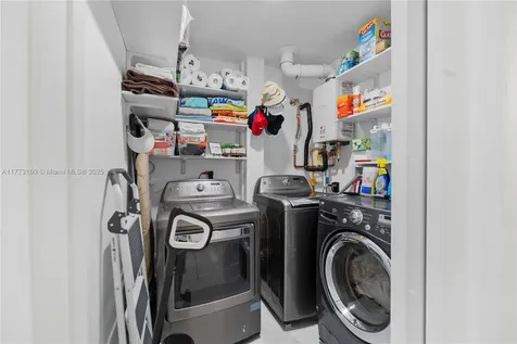 15553 SW 95th Street Miami FL 33196
