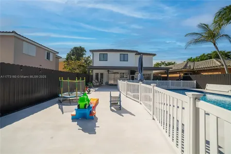 15553 SW 95th Street Miami FL 33196