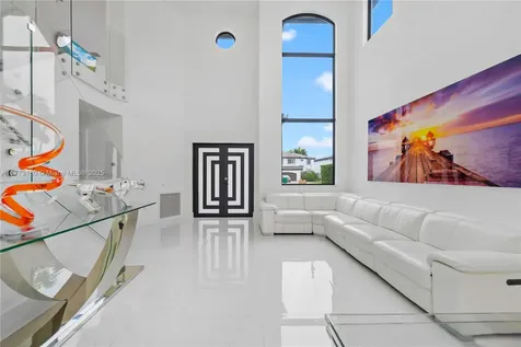 15553 SW 95th Street Miami FL 33196