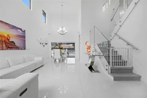 15553 SW 95th Street Miami FL 33196