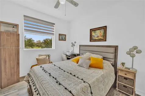 15723 SW 60th Street Miami FL 33193