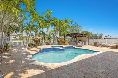 15723 SW 60th Street Miami FL 33193