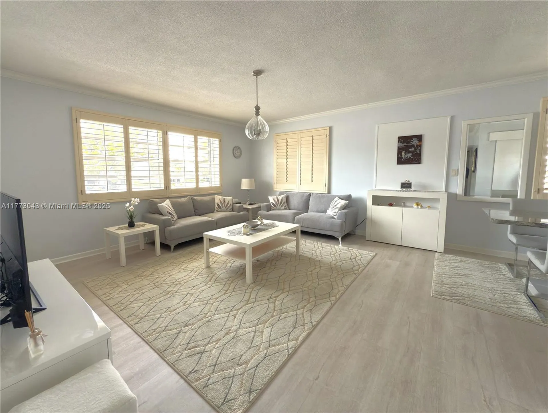 2340 NE 9th Street Fort Lauderdale FL 33304