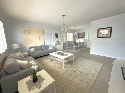 2340 NE 9th Street Fort Lauderdale FL 33304