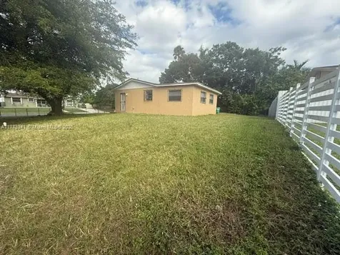 14424 SW 297th Terrace Homestead FL 33033