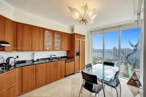 19111 Collins Avenue Sunny Isles Beach FL 33160