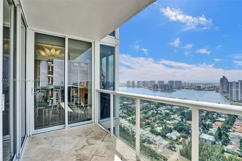 19111 Collins Avenue Sunny Isles Beach FL 33160