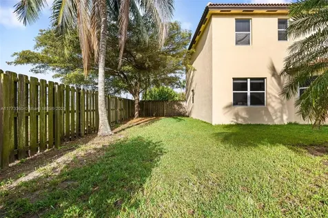 25329 SW 118th Court Homestead FL 33032