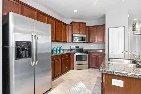 25329 SW 118th Court Homestead FL 33032