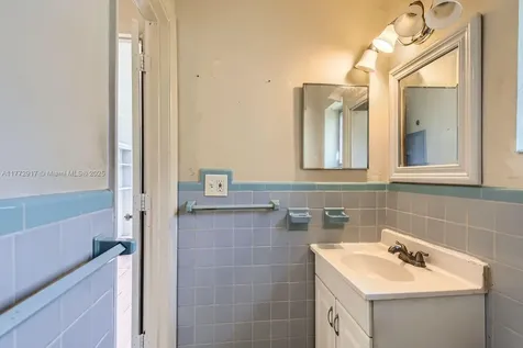 251 NW 149th Street Miami FL 33168