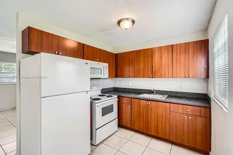 2440 NW 208th Street Miami Gardens FL 33056