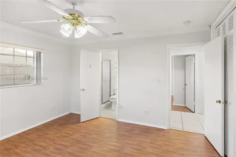 9815 SW 21st Street Miami FL 33165