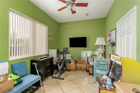 515 SE 30th Drive Homestead FL 33033