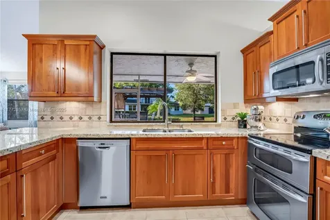 15001 Windbluff Street Davie FL 33331