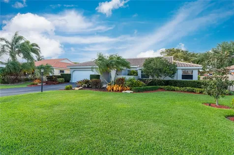 15001 Windbluff Street Davie FL 33331