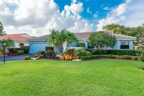 15001 Windbluff Street Davie FL 33331