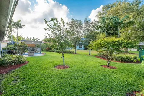 15001 Windbluff Street Davie FL 33331
